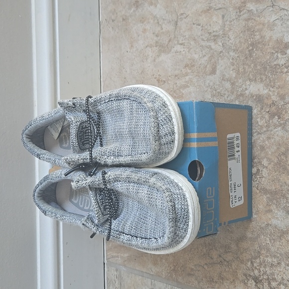 Little boys Hey Dudes size 12 - Picture 1 of 4